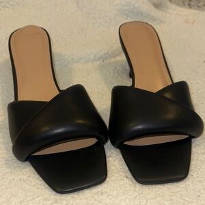 Abercrombie & Fitch Black Women's Mules